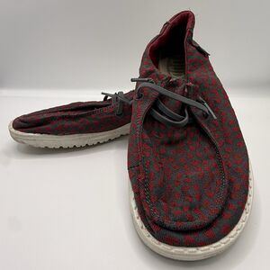 Hey Dude Shoes Wendy Youth Love Grey Shoes Size 4 Valentine Hearts 40105-030